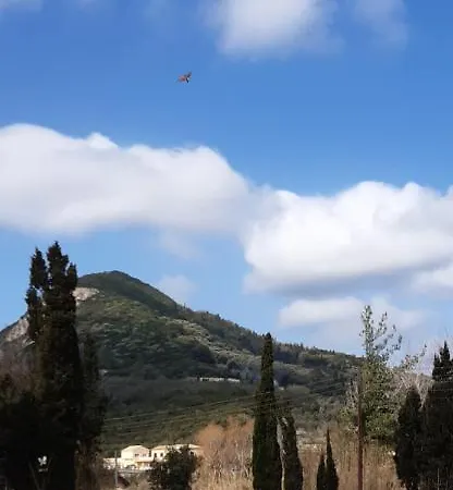 Διαμέρισμα Ermones Little House