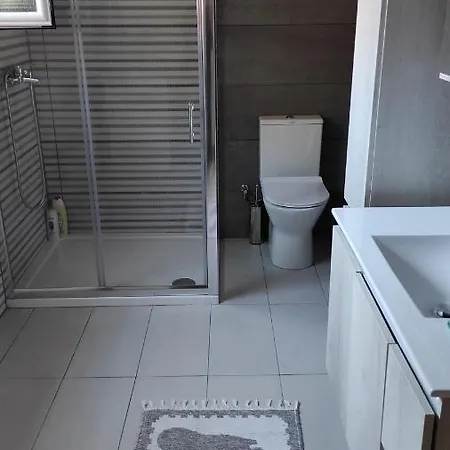 Ermones Little House Βάτος
