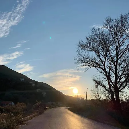 Ermones Little House *